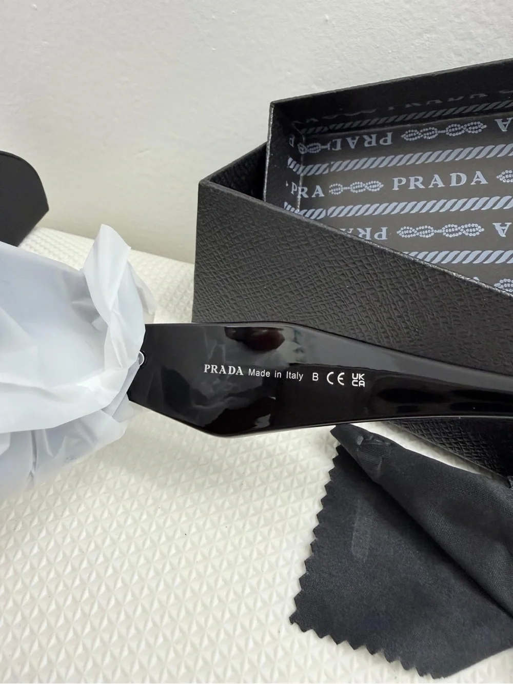 Pr Black Rectangular Women's Sunglasses